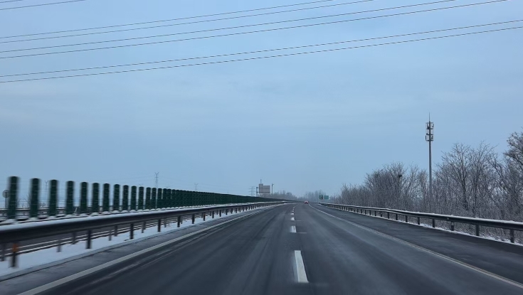 青银分公司：昼夜奋战 圆满完成除雪保畅任务