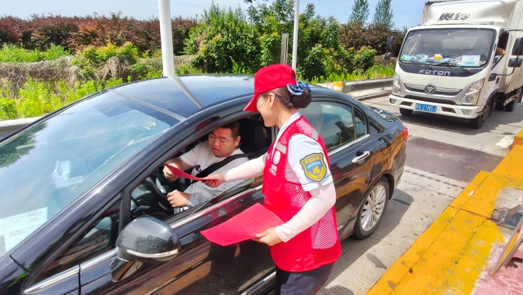 “典”亮美好生活 法护合规兴企 青银分公司开展“民法典宣传月”系列普法活动